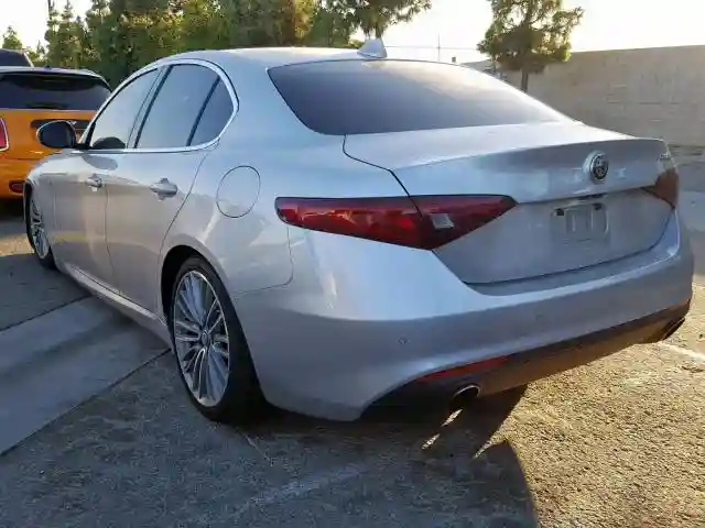 ZARFAECN9H7542623 2017 ALFA ROMEO GIULIA TI-2