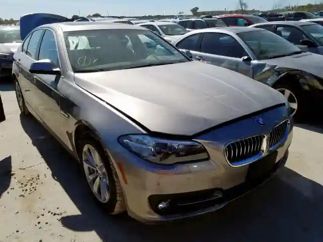 WBA5A5C5XGD526370 2016 BMW 528 I-0