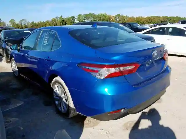 4T1B11HK4KU263259 2019 TOYOTA CAMRY L-2