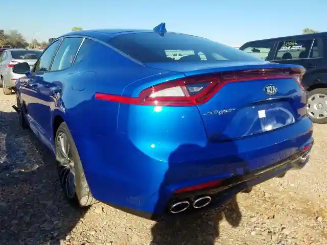 KNAE25LAXJ6038770 2018 KIA STINGER PREMIUM-2