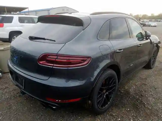 WP1AG2A51JLB63776 2018 PORSCHE MACAN GTS-3