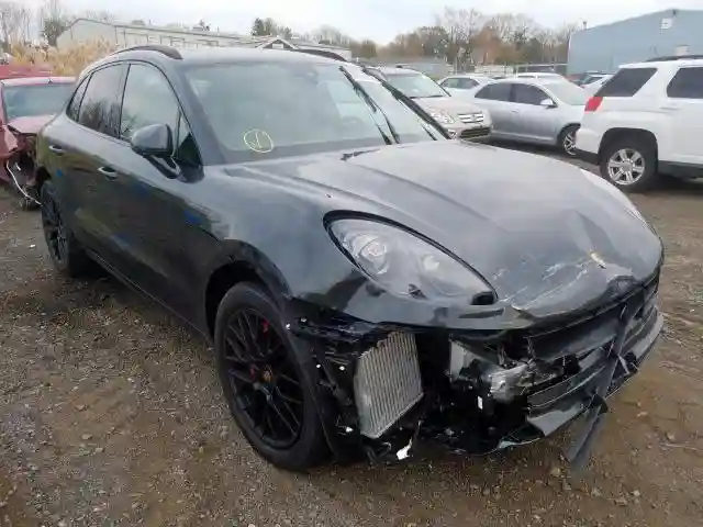 WP1AG2A51JLB63776 2018 PORSCHE MACAN GTS-0