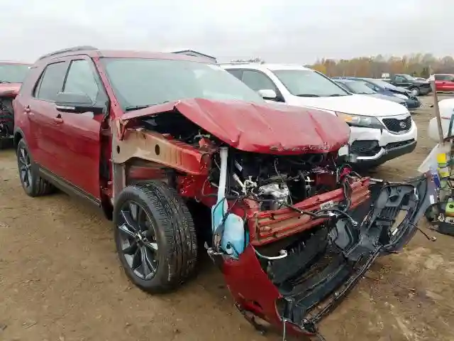 1FM5K7D89JGC81132 2018 FORD EXPLORER XLT-0