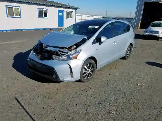 JTDZN3EU3FJ038752 2015 TOYOTA PRIUS V-1