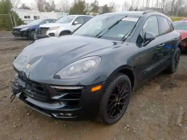 WP1AG2A51JLB63776 2018 PORSCHE MACAN GTS-1