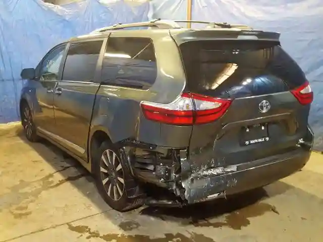 5TDJZ3DC5KS212540 2019 TOYOTA SIENNA LE-2