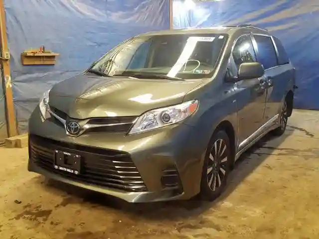 5TDJZ3DC5KS212540 2019 TOYOTA SIENNA LE-1