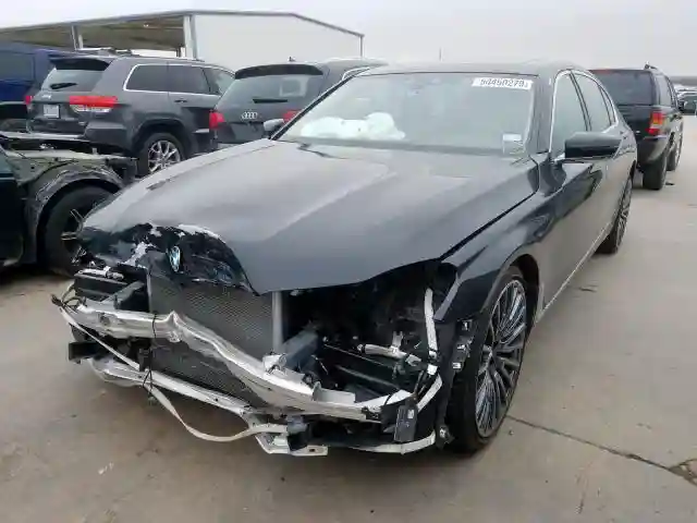 WBA7F0C56JGM22946 2018 BMW 750 I-1