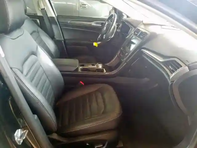 3FA6P0H94JR106595 2018 FORD FUSION SE-4