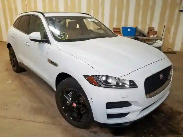 SADCJ2FX2JA259034 2018 JAGUAR F-PACE PREMIUM-0