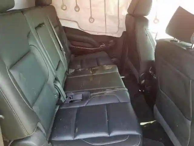 1GKS2GKC9JR381626 2018 GMC YUKON XL K1500 SLT-5