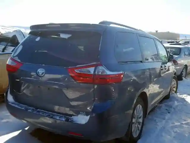 5TDDZ3DC7HS178526 2017 TOYOTA SIENNA XLE-3