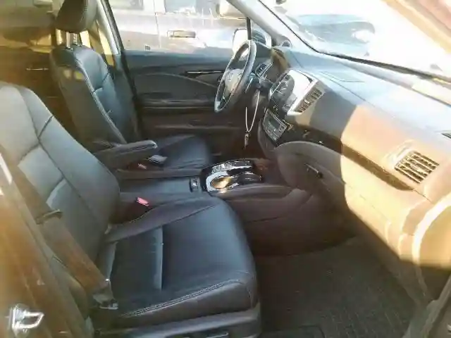 5FNYF6H9XHB019269 2017 HONDA PILOT TOURING-4