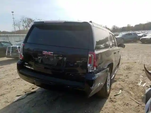 1GKS2GKC9JR381626 2018 GMC YUKON XL K1500 SLT-3