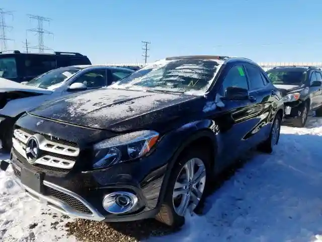 WDCTG4GB0JJ474818 2018 MERCEDES-BENZ GLA 250 4MATIC-1