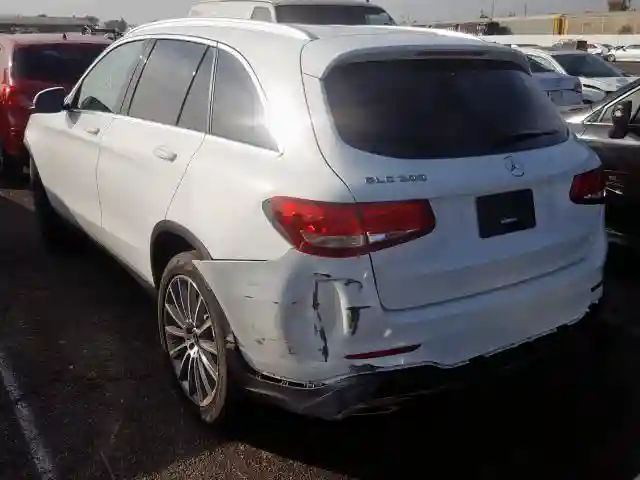 WDC0G4JB1JV066073 2018 MERCEDES-BENZ GLC 300-2
