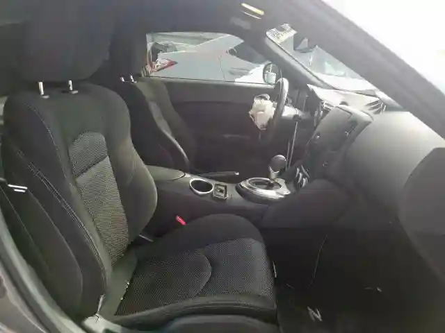 JN1AZ4EH0KM421800 2019 NISSAN 370Z BASE-4