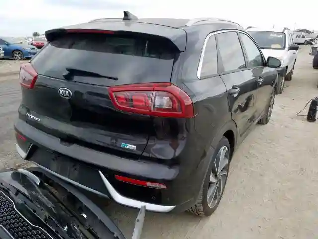 KNDCE3LC5J5138871 2018 KIA NIRO TOURING-3