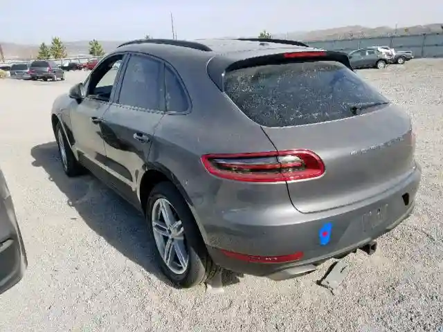 WP1AA2A51JLB15759 2018 PORSCHE MACAN-2