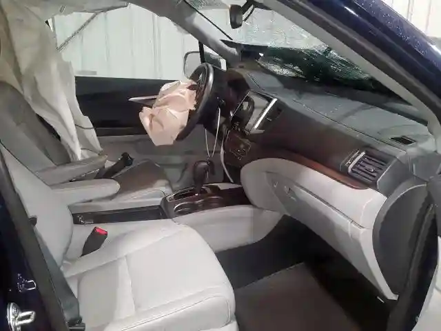 5FNYF6H66JB007678 2018 HONDA PILOT EXL-4