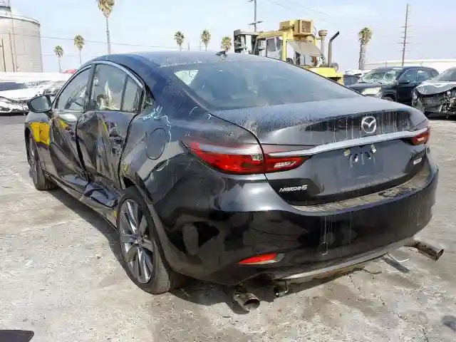 JM1GL1TY6J1302952 2018 MAZDA 6 GRAND TOURING-2