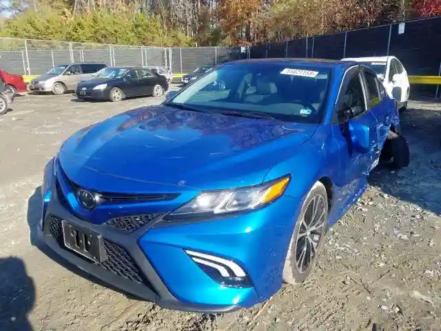 4T1B11HK5JU134879 2018 TOYOTA CAMRY L-1