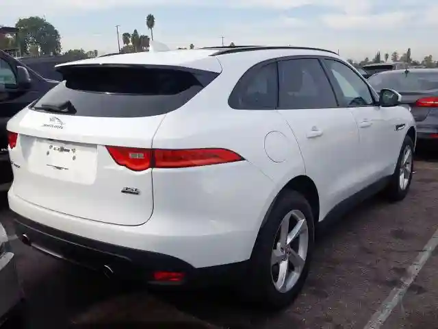 SADCJ2BV7HA086951 2017 JAGUAR F-PACE PREMIUM-3