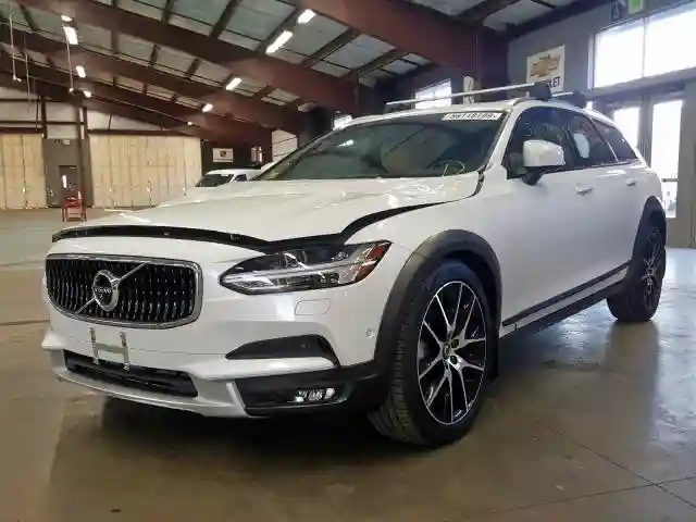 YV4A22NL8K1078436 2019 VOLVO V90 CROSS COUNTRY T6 INSCRIPTION-1