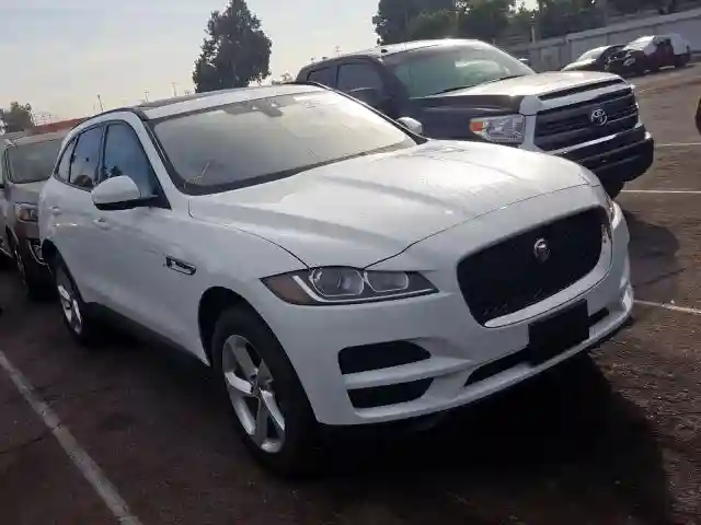 SADCJ2BV7HA086951 2017 JAGUAR F-PACE PREMIUM-0