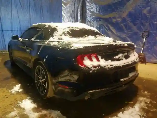 1FATP8UH2K5189933 2019 FORD MUSTANG-2