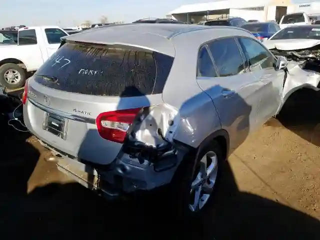 WDCTG4GB2JJ402440 2018 MERCEDES-BENZ GLA 250 4MATIC-3