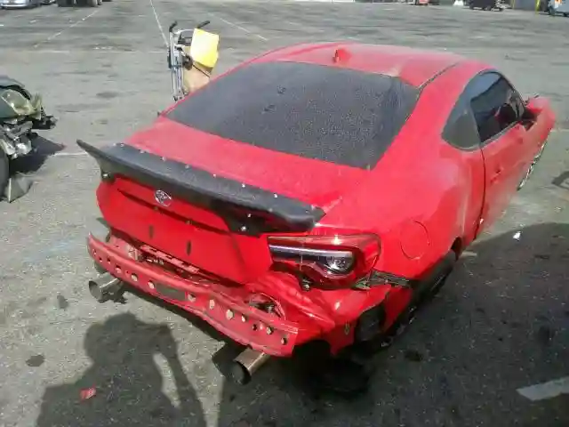 JF1ZNAA17J8700449 2018 TOYOTA 86-3