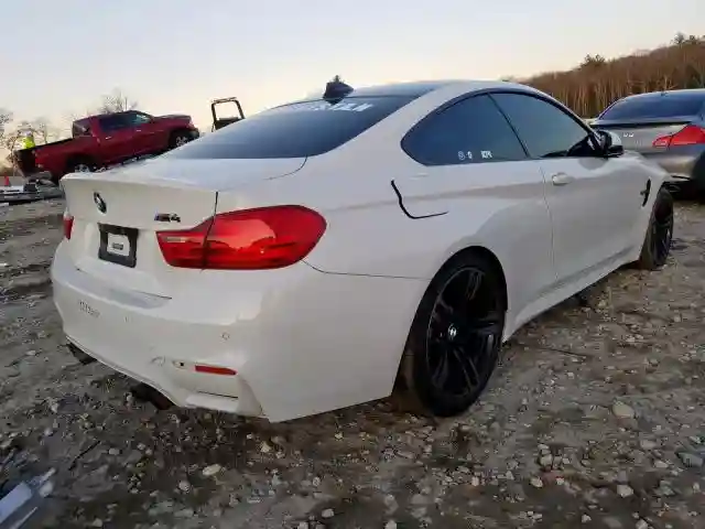WBS3R9C52GK337971 2016 BMW M4-3