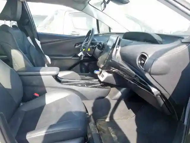 JTDKARFP0H3025716 2017 TOYOTA PRIUS PRIME-4
