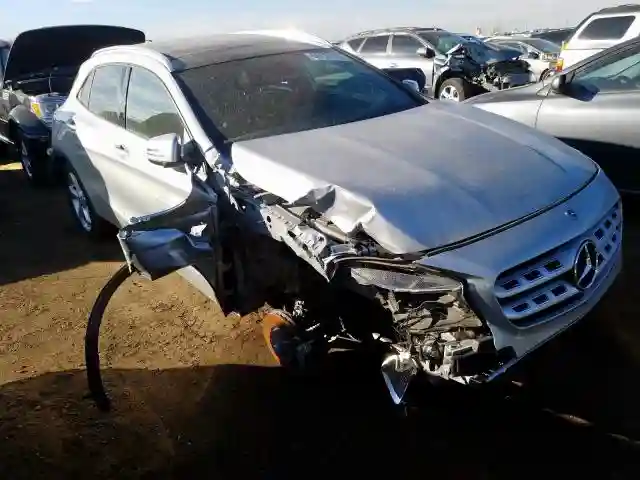 WDCTG4GB2JJ402440 2018 MERCEDES-BENZ GLA 250 4MATIC-0