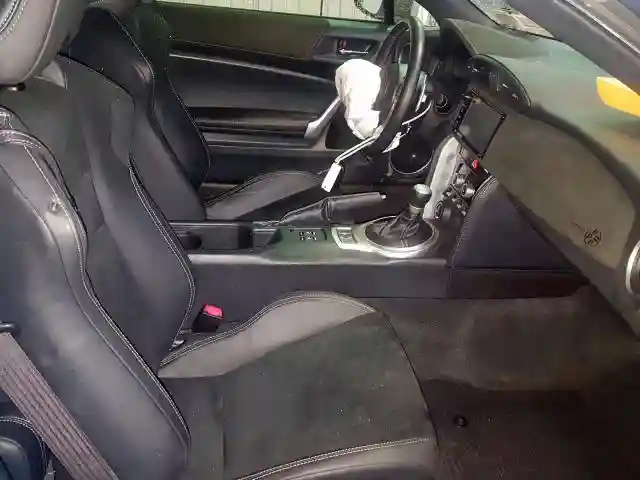 JF1ZNAE11K8702869 2019 TOYOTA 86 GT-4