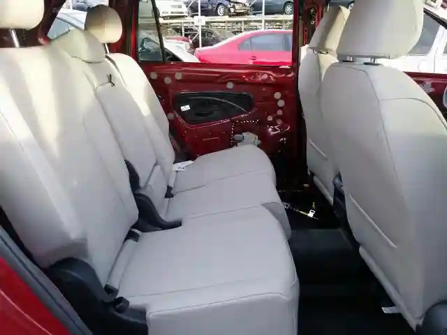 3VV2B7AX1KM109804 2019 VOLKSWAGEN TIGUAN SE-5