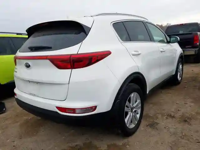 KNDPMCAC5K7505992 2019 KIA SPORTAGE LX-3