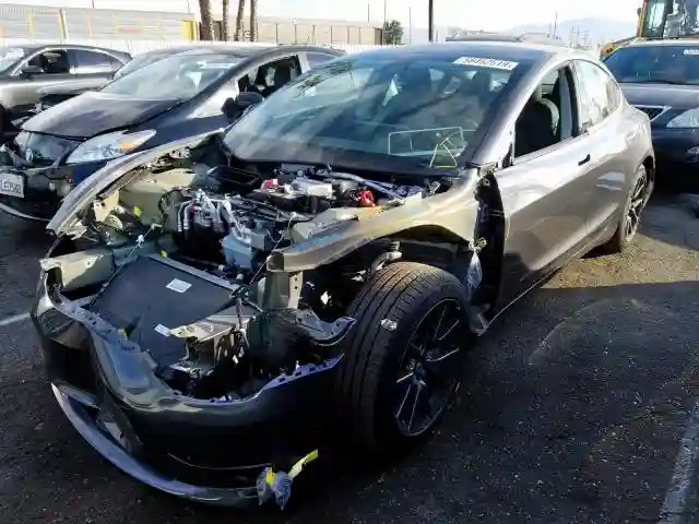 5YJ3E1EAXKF298860 2019 TESLA MODEL 3-1