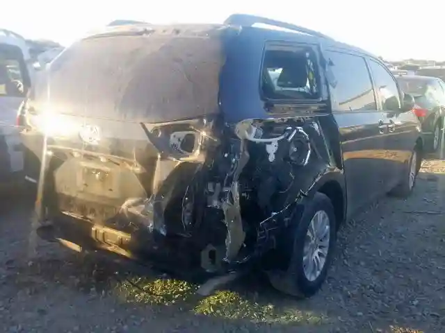 5TDYZ3DC1HS797611 2017 TOYOTA SIENNA XLE-3