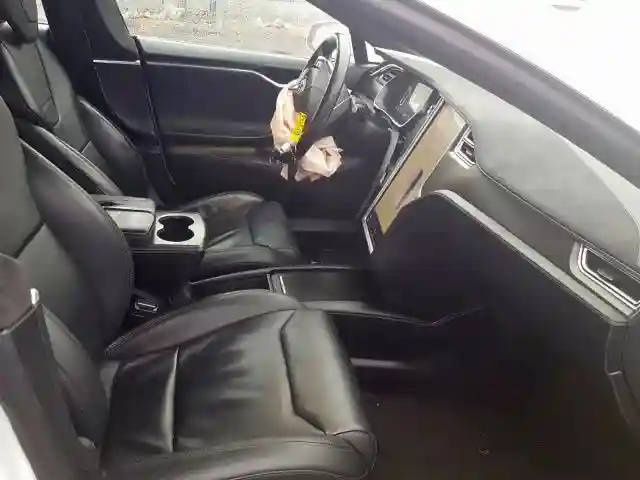 5YJSA1E25HF192308 2017 TESLA MODEL S-4