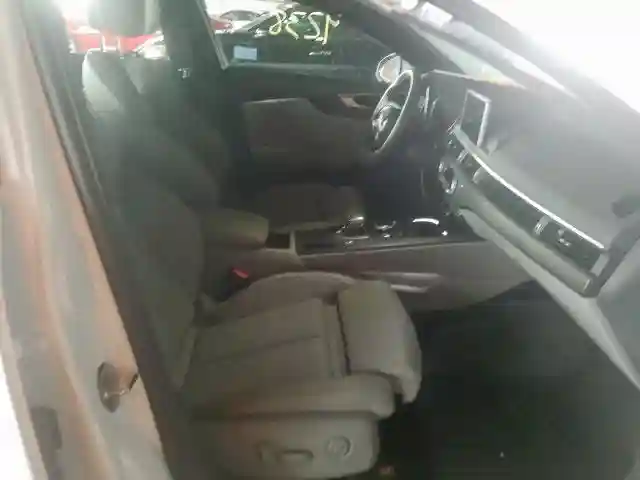 WAUHMAF48KA031871 2019 AUDI A4 PREMIUM PLUS-4