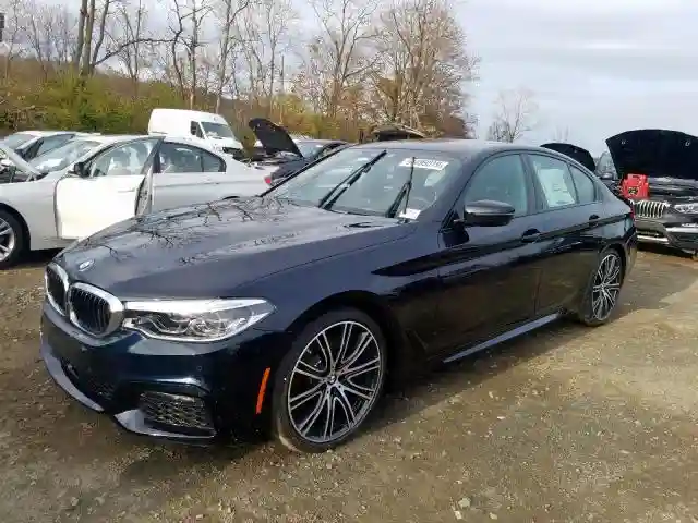WBAJE5C5XKWW22032 2019 BMW 540 I-1