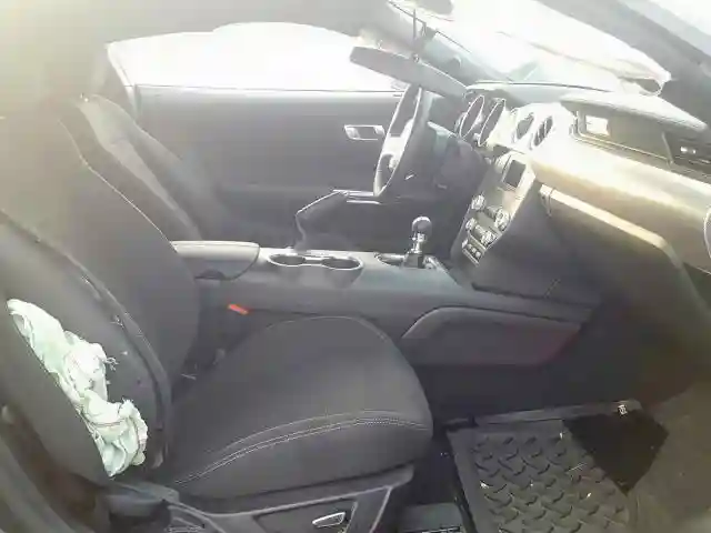 1FA6P8CF4K5161290 2019 FORD MUSTANG GT-4