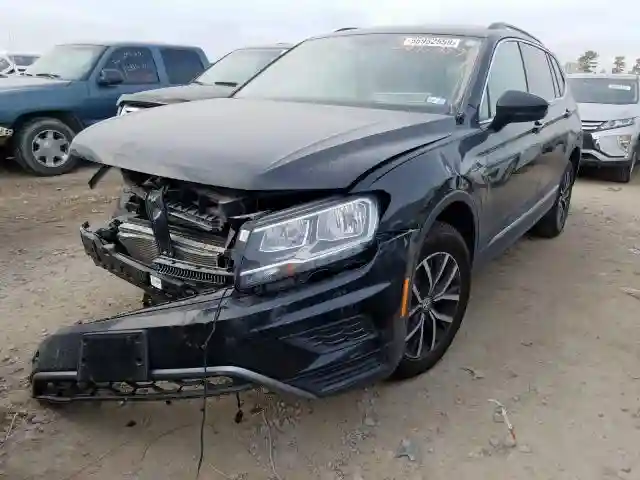 3VV3B7AX5JM188350 2018 VOLKSWAGEN TIGUAN SE-1
