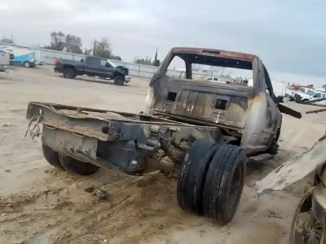 3C7WRTALXHG567577 2017 RAM 3500-3