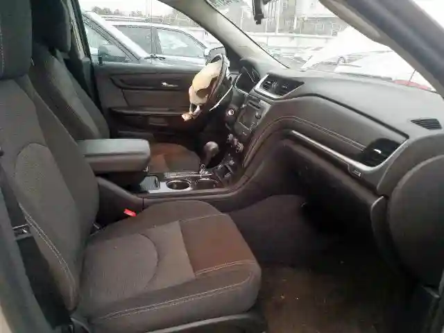 1GNKVGKD8HJ272277 2017 CHEVROLET TRAVERSE LT-4
