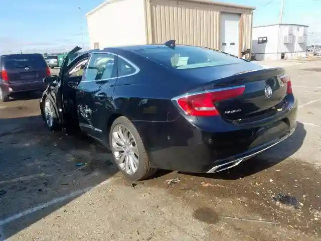 1G4ZR5SS8HU139723 2017 BUICK LACROSSE PREMIUM-2