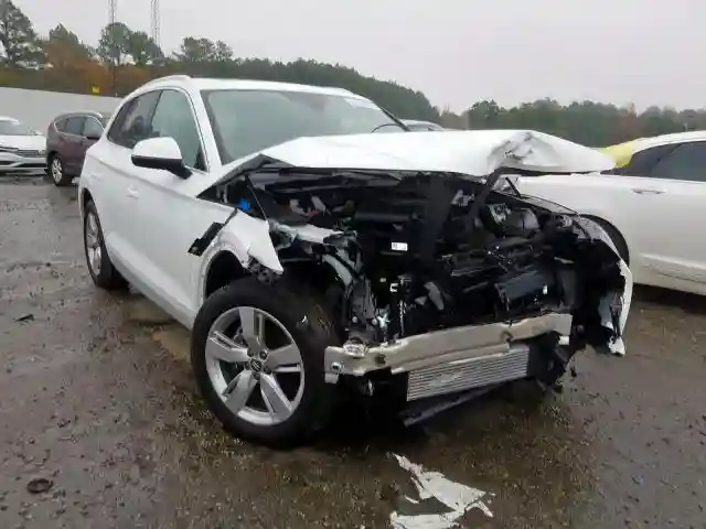 WA1BNAFY1K2085235 2019 AUDI Q5 PREMIUM PLUS-0