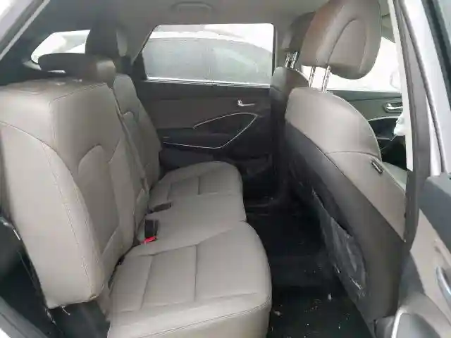 KM8SN4HF7JU279141 2018 HYUNDAI SANTA FE SE-5